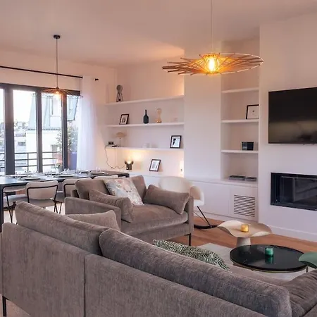 Grand Triplex Avec Terrasse بولونِ بييانكور