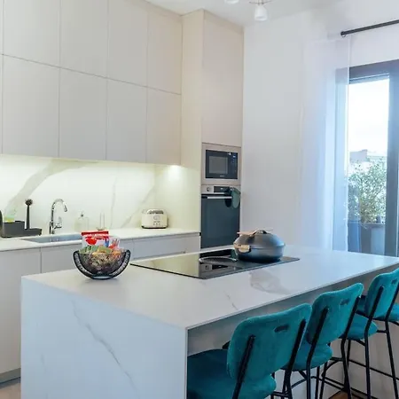 شقة Grand Triplex Avec Terrasse بولونِ بييانكور