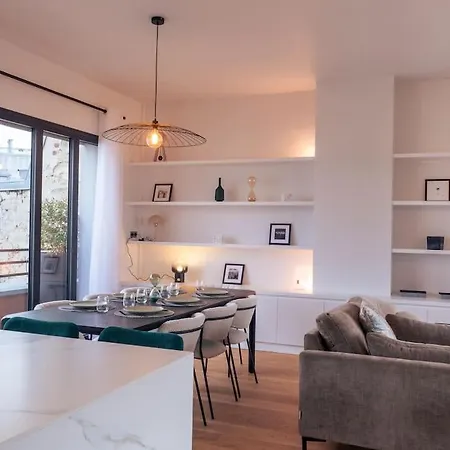 Grand Triplex Avec Terrasse * بولونِ بييانكور